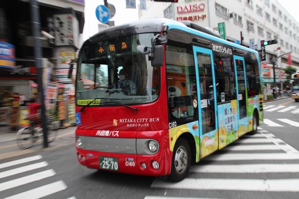９月２６日（日）三鷹市 交通安全車両パレードに参加しました